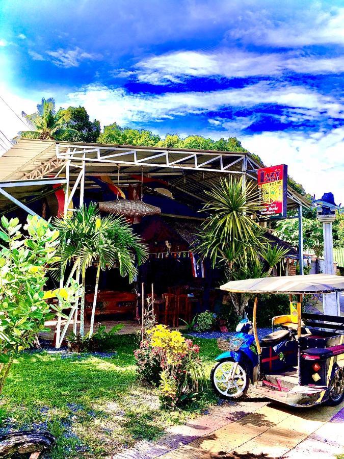 The Lazy Bar And Guesthouse Krabi Exterior photo